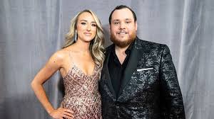 Luke Combs’ Wife Nicole: Hilarious Elf on the Shelf Christmas Antics